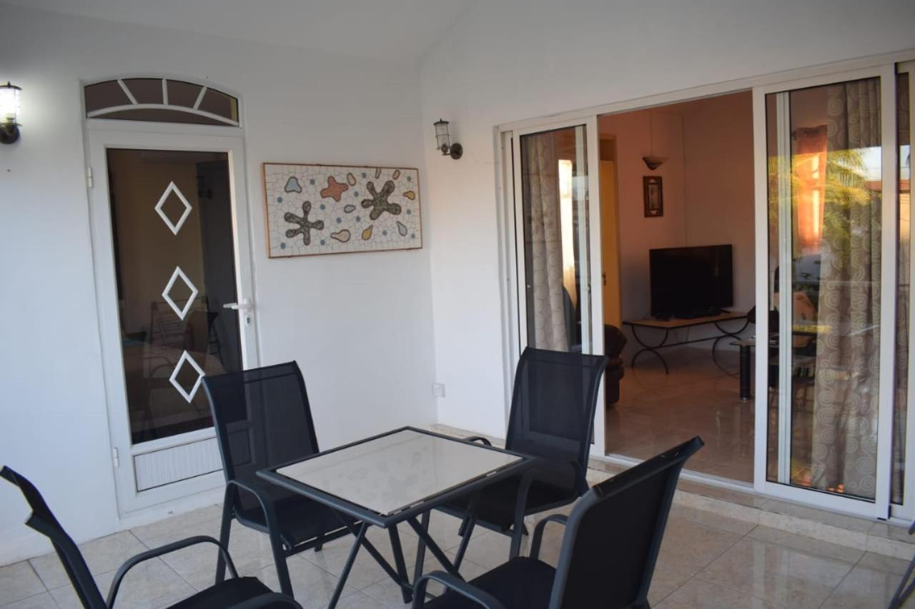 Oasis Kite Appartment Ла-Ґулет Екстер'єр фото